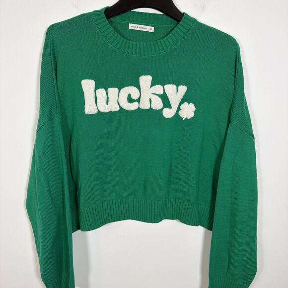 Moon & Madison Green Lucky Shamrock Sweater Size XL Cotton Cropped St Patricks - Picture 1 of 8